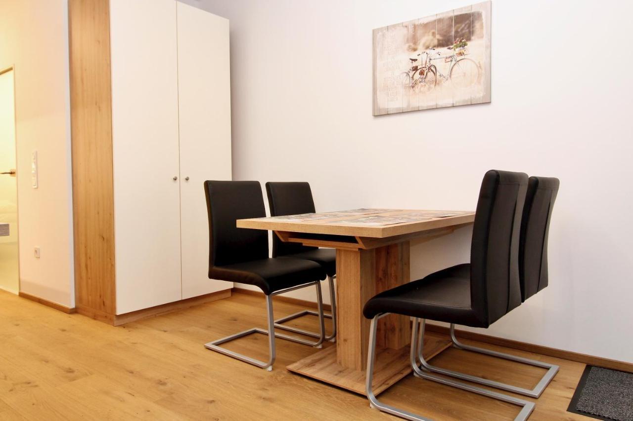 Central Studio Work And Travel Vienna Exterior photo